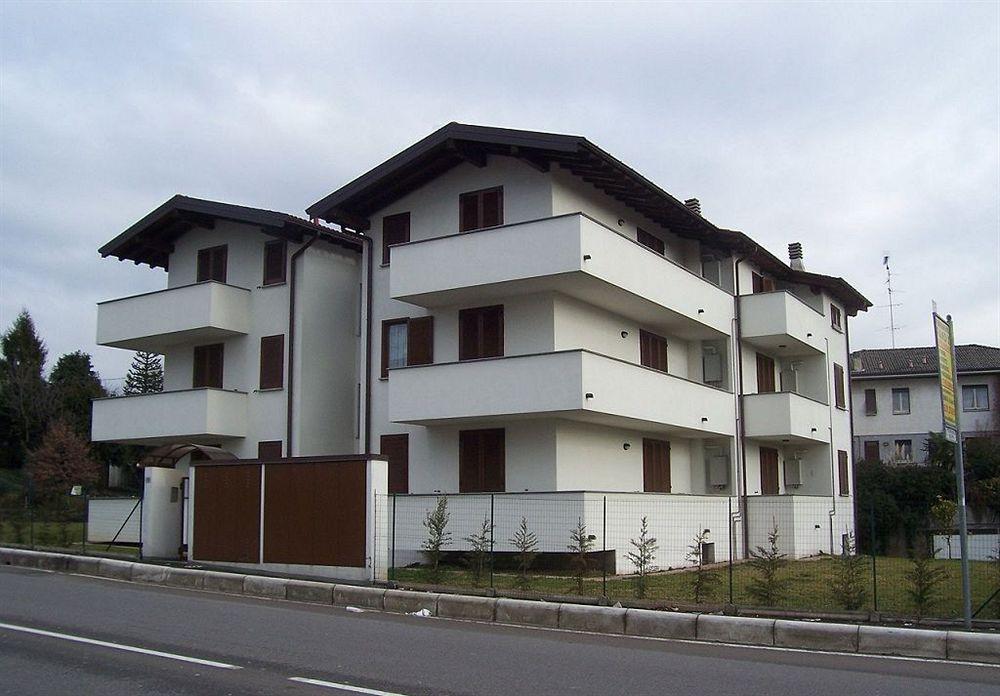 Villa Giovanna Somma Lombardo Exterior foto